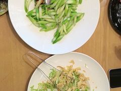 -海派美食·家宴海鲜青岛菜·石锅鲽鱼头(东方城店)