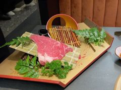 -铭牛烧肉·和牛海鲜自助(高新月牙湖店)