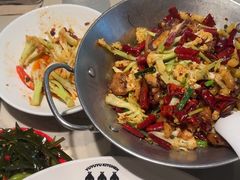 -渔语鱼酸菜鱼新川菜(来福士店)