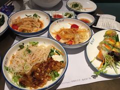 -美奈小馆·越南料理(中航城君尚购物中心店)