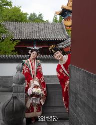 -都市丽人婚纱摄影