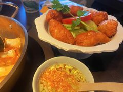 -大头虾越式风味餐厅(光明广场店)