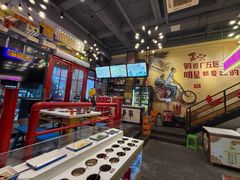 -钢管厂五区小郡肝串串香火锅(梅川路店)