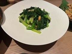 -耶里夏丽·丝路国际·新疆餐厅(浦东区东方路店)
