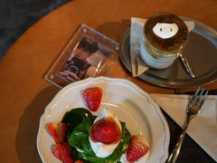 抹茶提拉米苏-luutosa  cafe & tea 鹿兔山