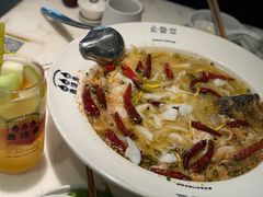 -渔语鱼新川菜Bistro(万象天地店)