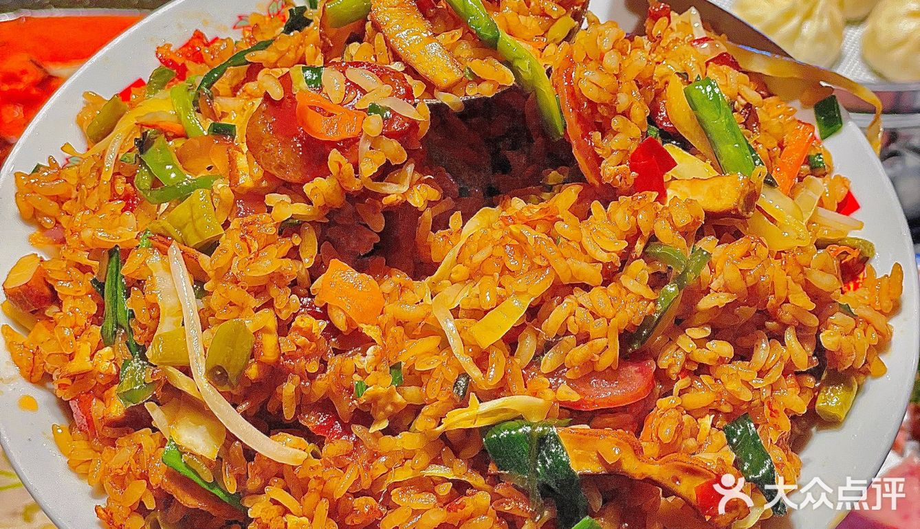 南通首家💥重庆火锅届“卷王”朱光玉