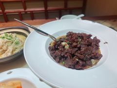 -佬麻雀·新湘菜(珠海金发购物中心店)