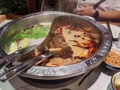 -乡土黄·鲜牛肉火锅·小龙虾(兴业街店)