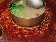 -周师兄大刀腰片火锅(磁器口直营店)