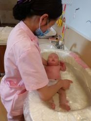 -莲生母婴月子中心(清水河公园店)