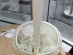 -星巴克臻选(深圳沙井海岸城店)