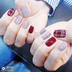 -芊指百魅