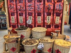 -刘淑芬·活鱼铁锅炖(北京首店)