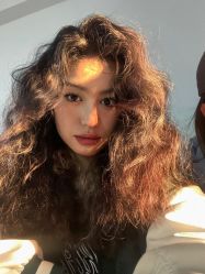 -MOVAN  HAIR莫凡匠人发型屋