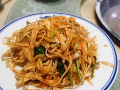 -313羊庄·羊肉火锅烧烤(李村店)