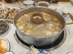 -朴小妹人参鸡汤火锅(长白山万达店)