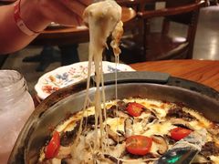 铁盘牛肉披萨-I HOLIC艾豪丽披萨(KKone店)