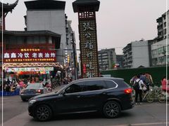 -张公桥美食街