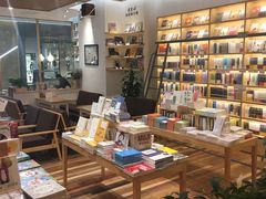 -猫的天空之城概念书店(印象城购物中心店)