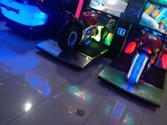 -汤姆熊欢乐世界(红博会展购物广场店)