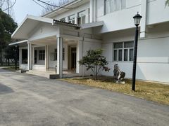 -春兰国宾馆(凤城河风景区老街店)