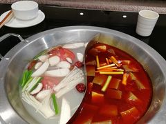 -吴记老锅底麻辣火锅(福州路店)
