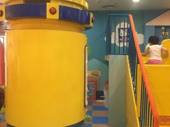 -酷洛小镇(步步高新天地购物广场店)