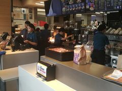 -麦当劳(中二横路店)