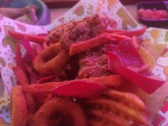 -Famous肥猫墨西哥音乐餐吧(五棵松华熙LIVE店)