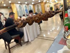 红柳烤肉-汗腾格里·风味餐厅(新疆驻京办店)