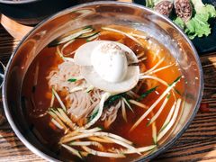 -吴草鸡爪오초닭발韩食堂(融恒盈嘉中心店)
