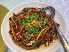 响油鳝丝-利鸿私宴(南京路步行街店)