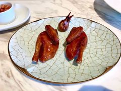 脆皮妙龄鸽-新荣记(新源南路店)