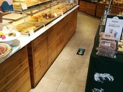 面包甜点陈列柜-多乐之日(西苑龙湖店)