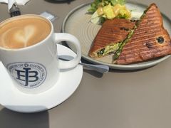 -JamaicaBlue Cafe(乌鲁木齐中路店)