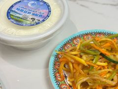 -努日曼无花果抓饭快餐(和田街小区店)