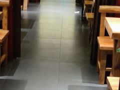 -万记麻辣烫国展总店