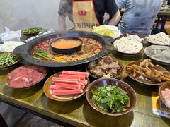 -黄潇洒老火锅(九眼桥宏济巷店)