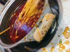 -钢管厂五区小郡肝串串香(蜀都万达店)