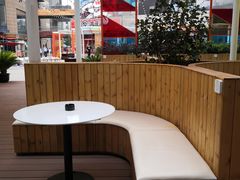 露天位-Ambra Haus琥珀屋精酿餐厅(宝山店)