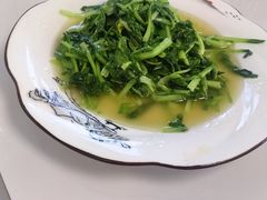 -七的湖·晚芳亭·阳澄湖农家菜·大闸蟹(莲花岛店)