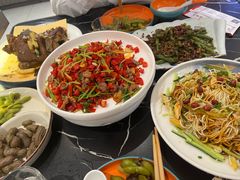 -川流不息·地道川菜·小龙虾(松东路店)