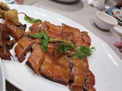 -品悦酒店(三林古镇店)