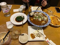 -峨嵋小镇·川菜(勒泰中心店)