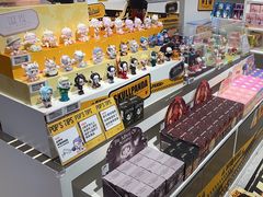 -泡泡玛特POPMART(杭州乐堤港店)