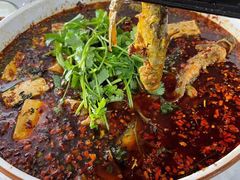 -陈胖子鱼庄(黄辣丁新津店)