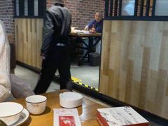 -小三峡食府(西五路店)