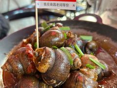 -老闵田螺馆·南昌特色小炒(梦时代店)