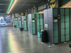 -极限PLAY运动娱乐新世界·团建派对潮玩休闲馆·室内蹦极高空游乐园
